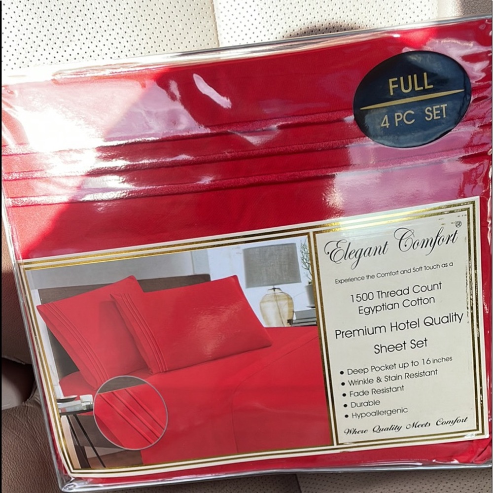 Brand new red full sheet set